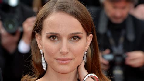 is natalie portman vegan.